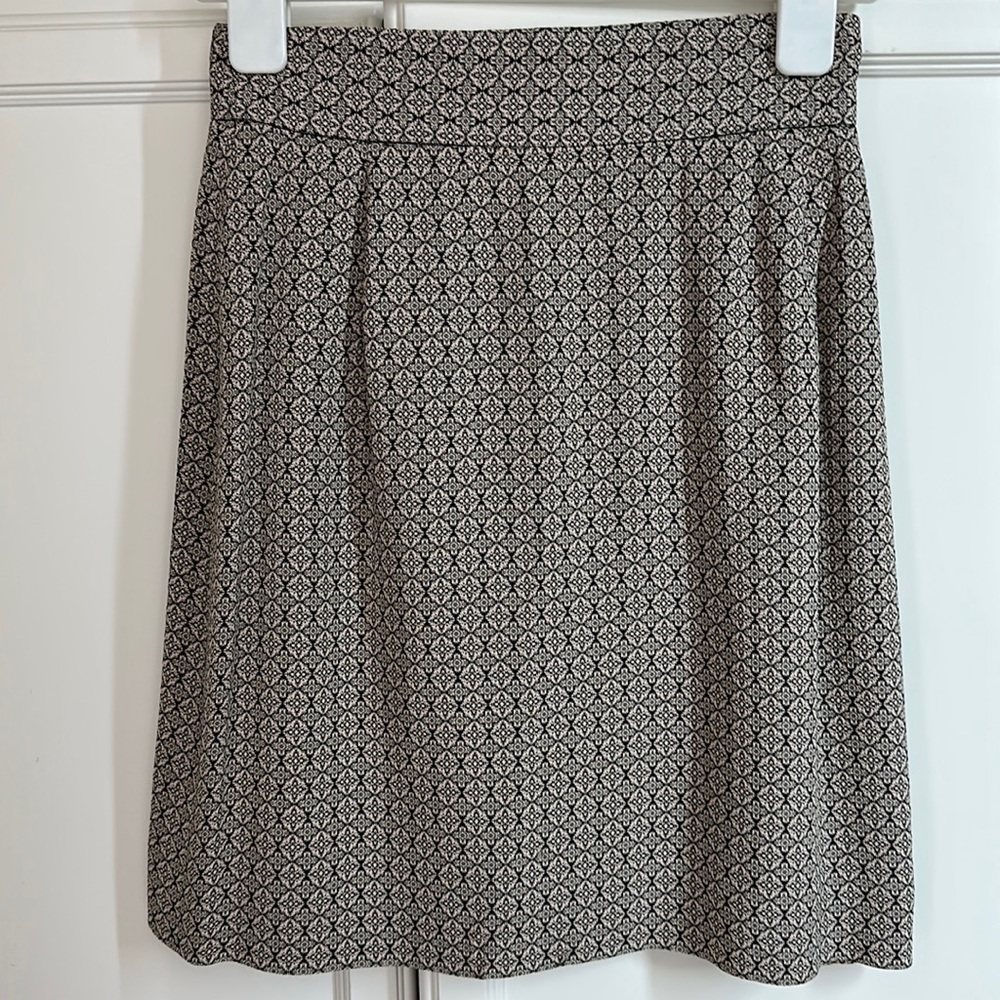 Henri Bendel Skirt NWOT Vintage Gorgeous tan and black pattern - fully lined